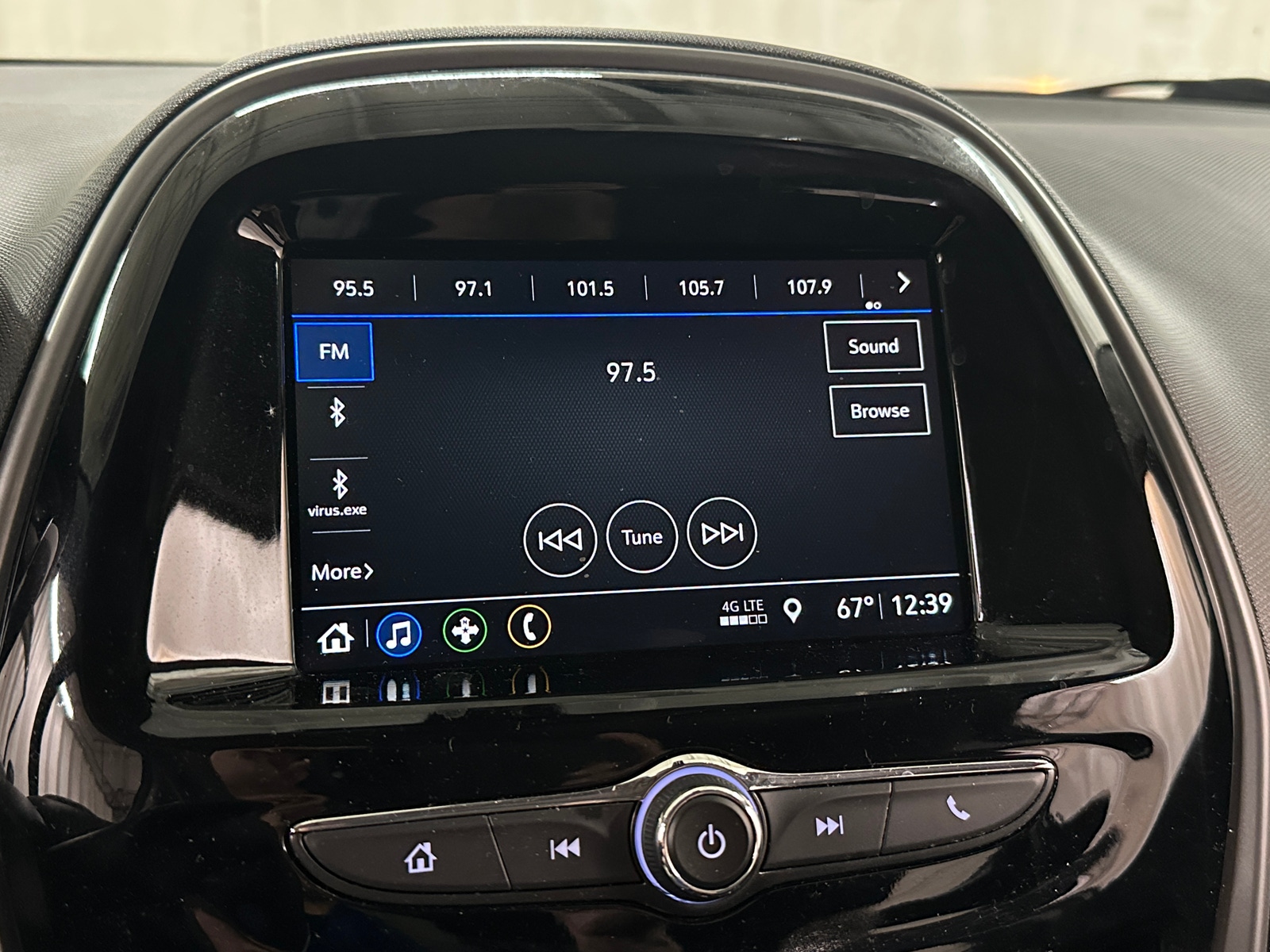 Thumbnail: 2022 Chevrolet Spark - 4