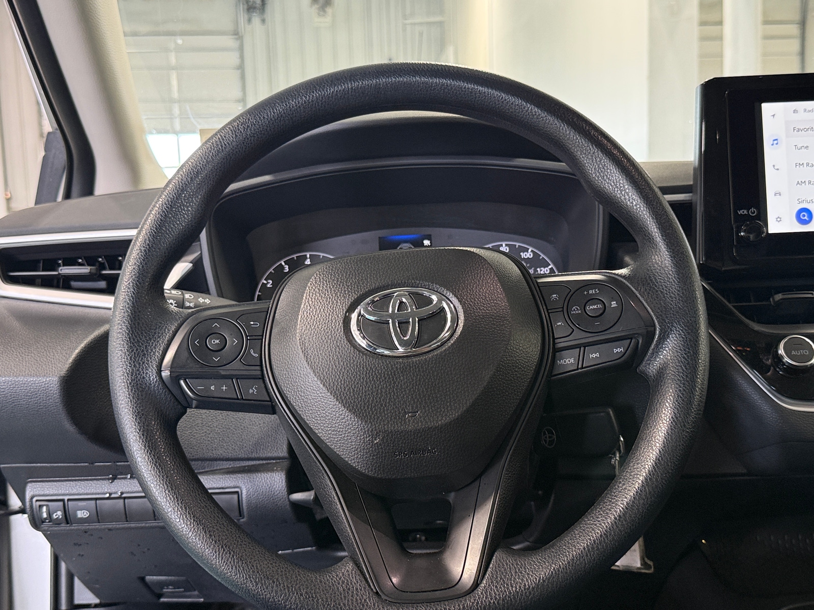 Thumbnail: 2025 Toyota Corolla - 5