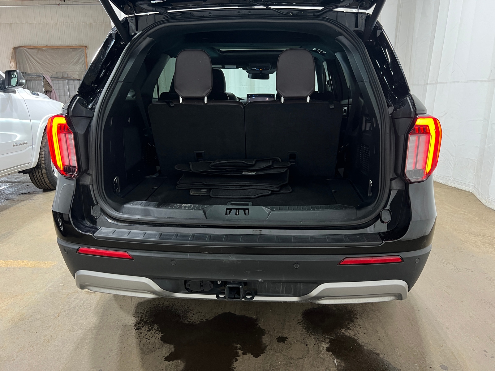 Thumbnail: 2025 Ford Explorer - 6