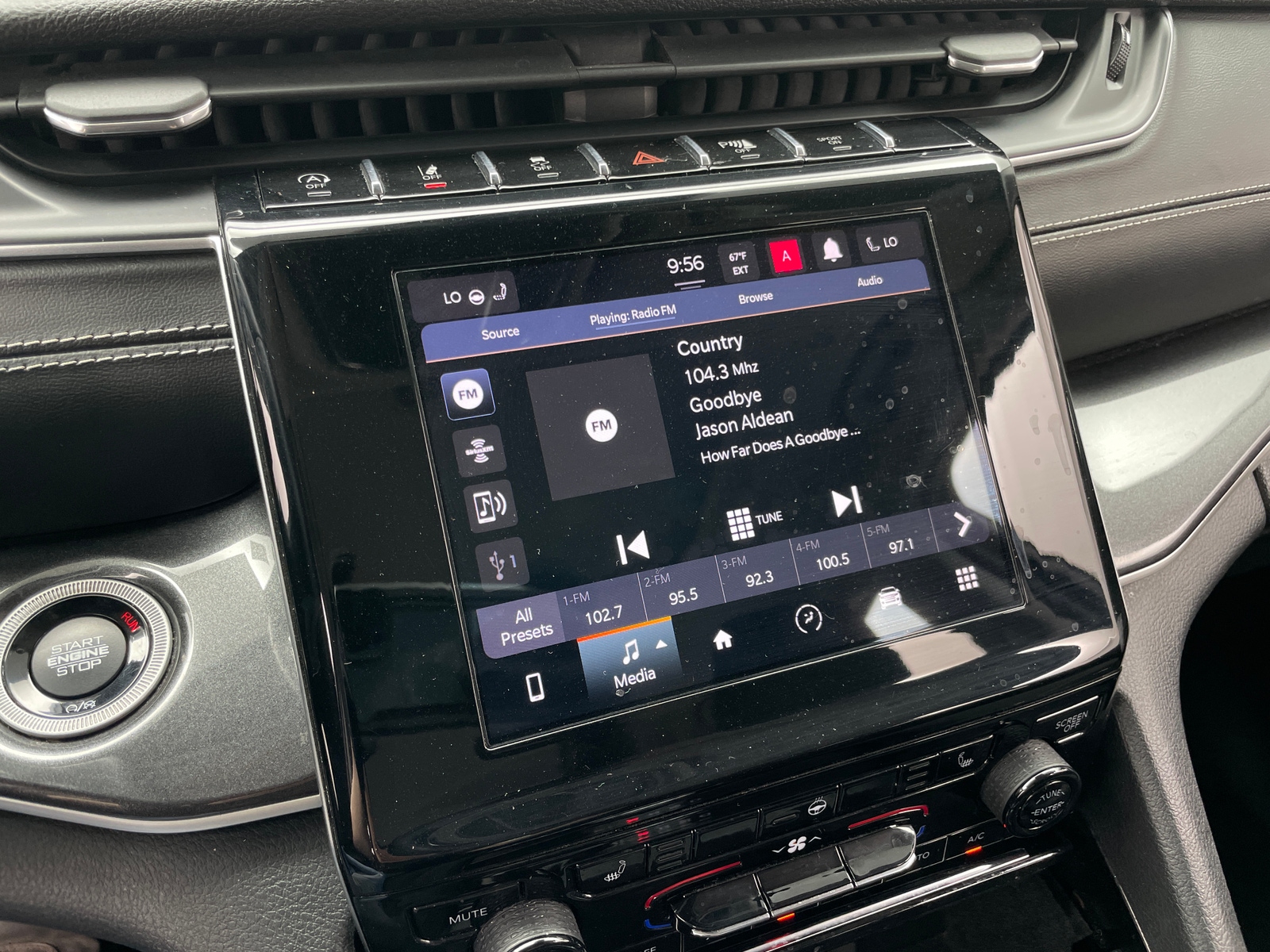 Thumbnail: 2021 Jeep Grand Cherokee L - 4