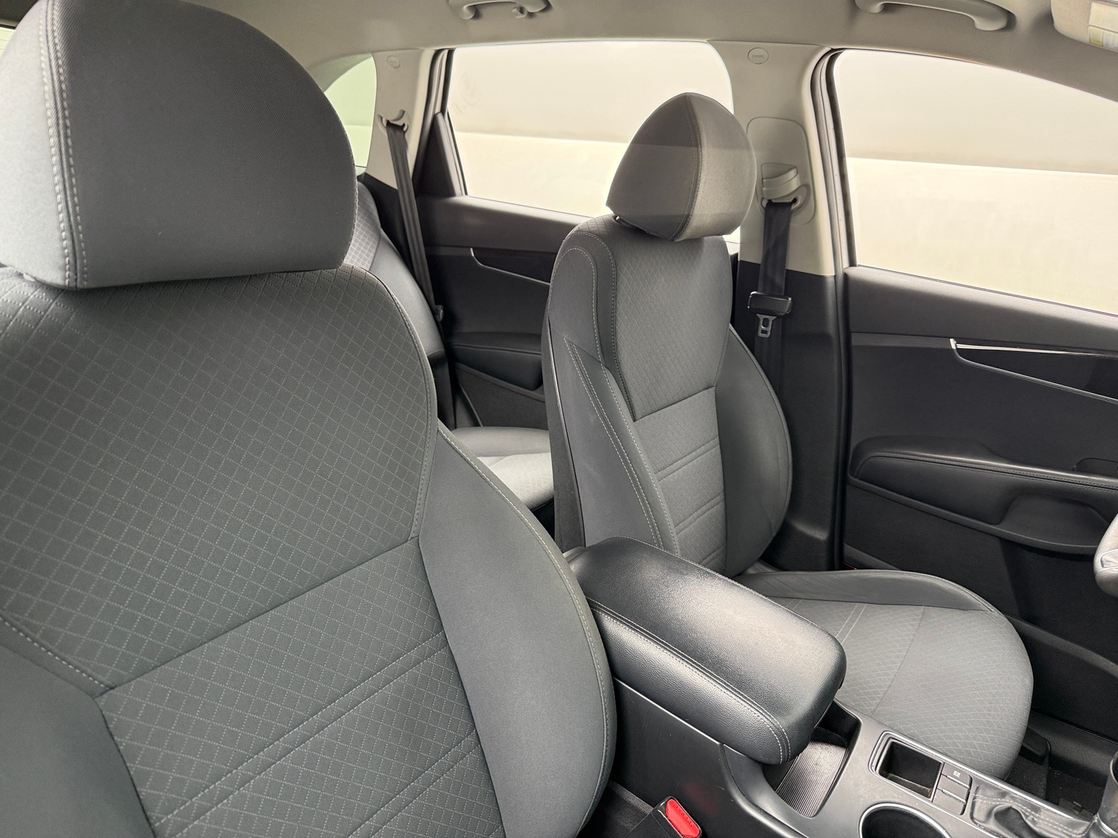 Thumbnail: 2018 Kia Sorento - 2