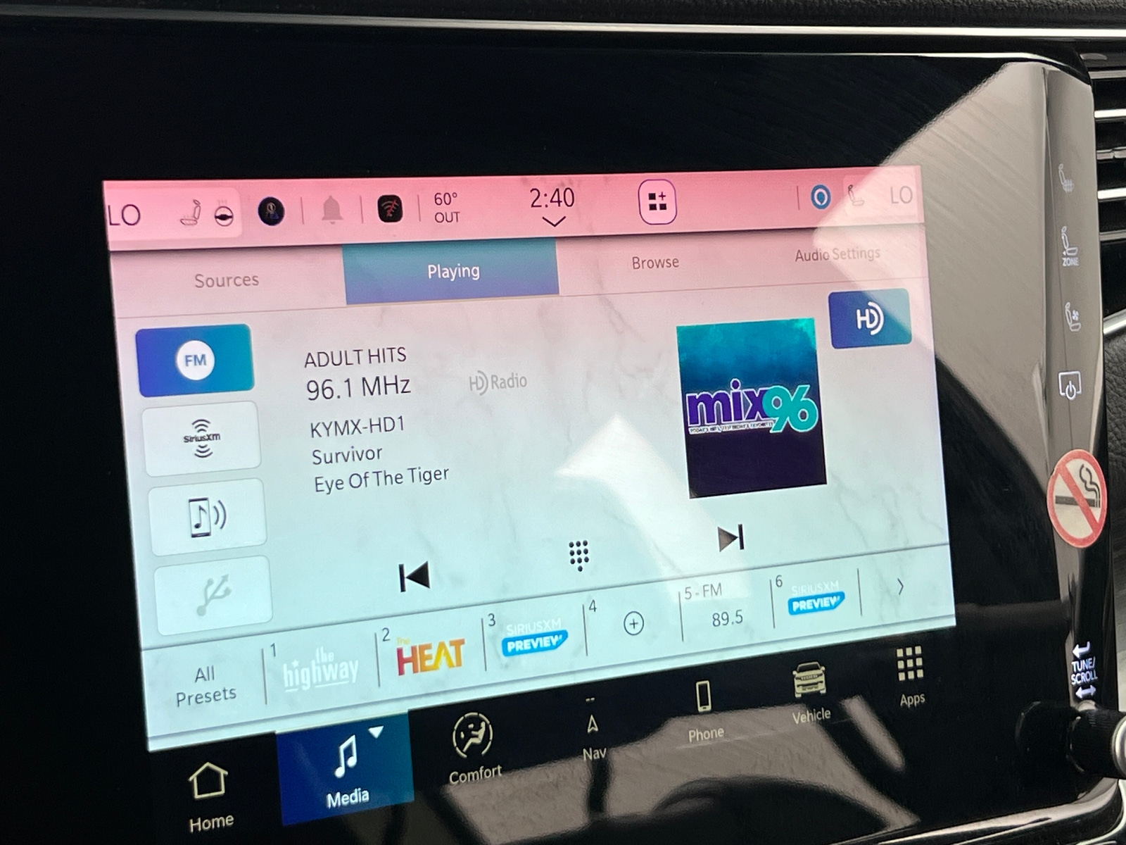 Thumbnail: 2024 Jeep Wagoneer - 3