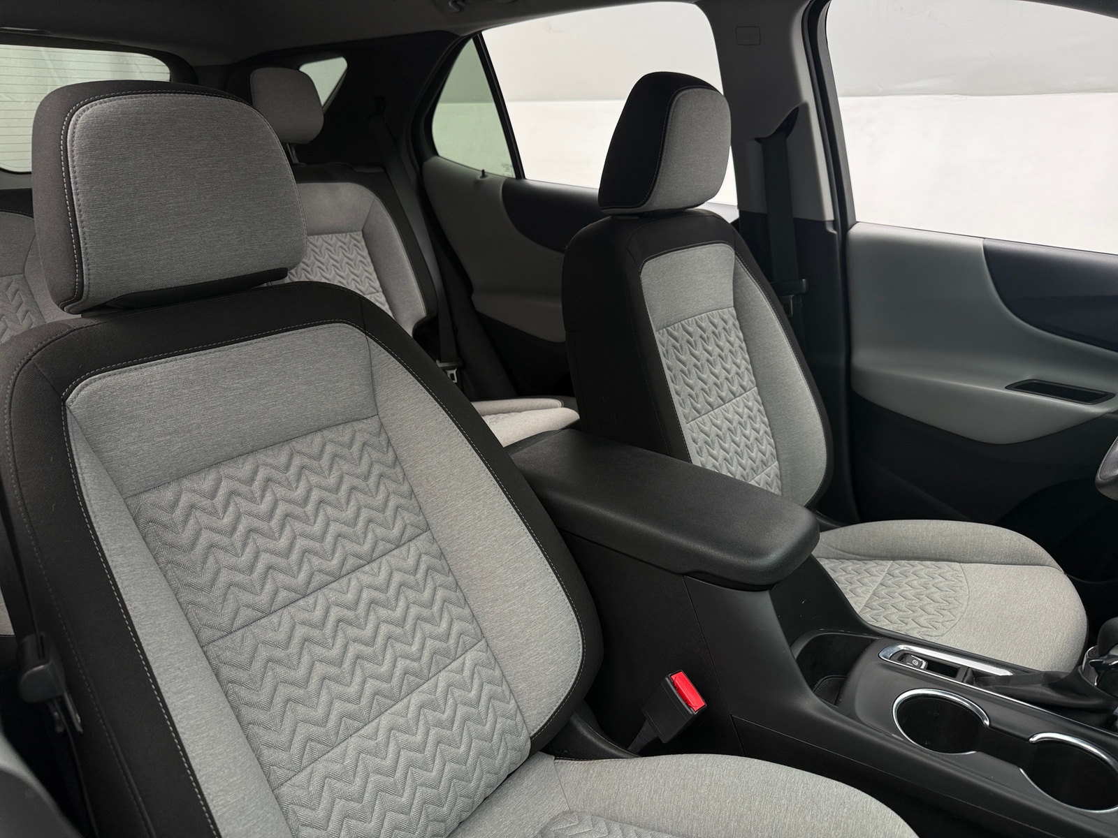 Thumbnail: 2023 Chevrolet Equinox - 2