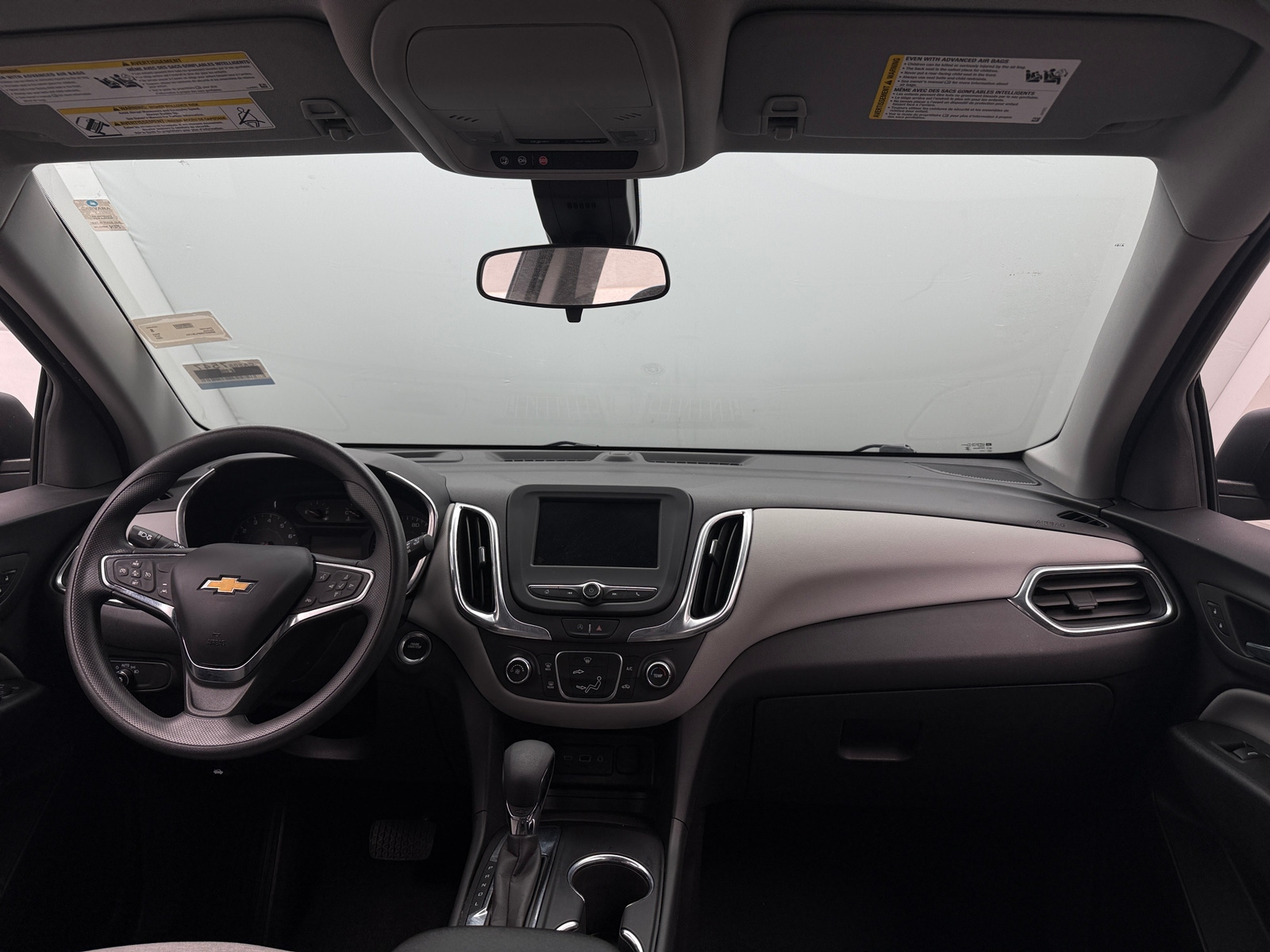 Thumbnail: 2023 Chevrolet Equinox - 3