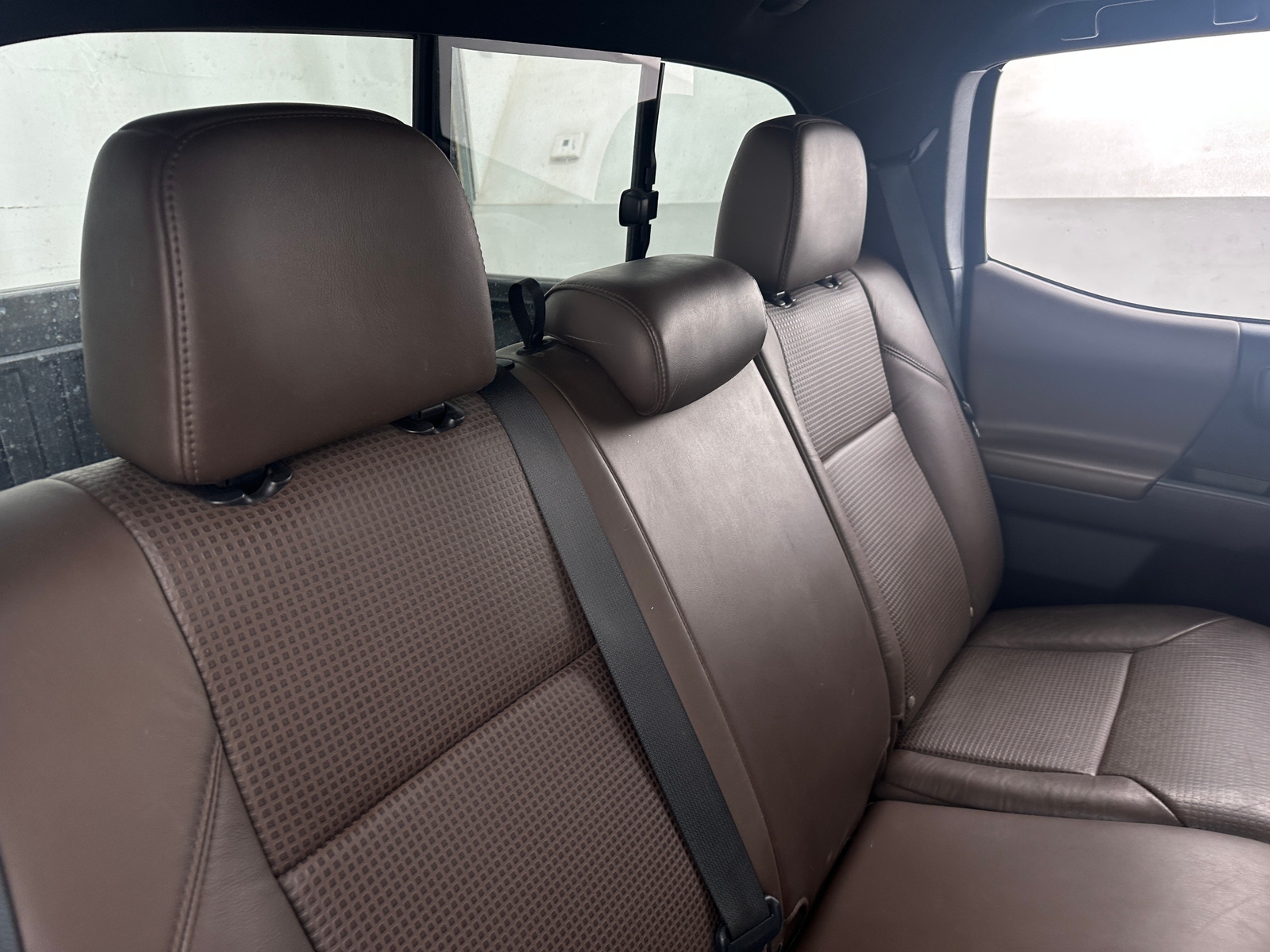 Thumbnail: 2016 Toyota Tacoma - 5