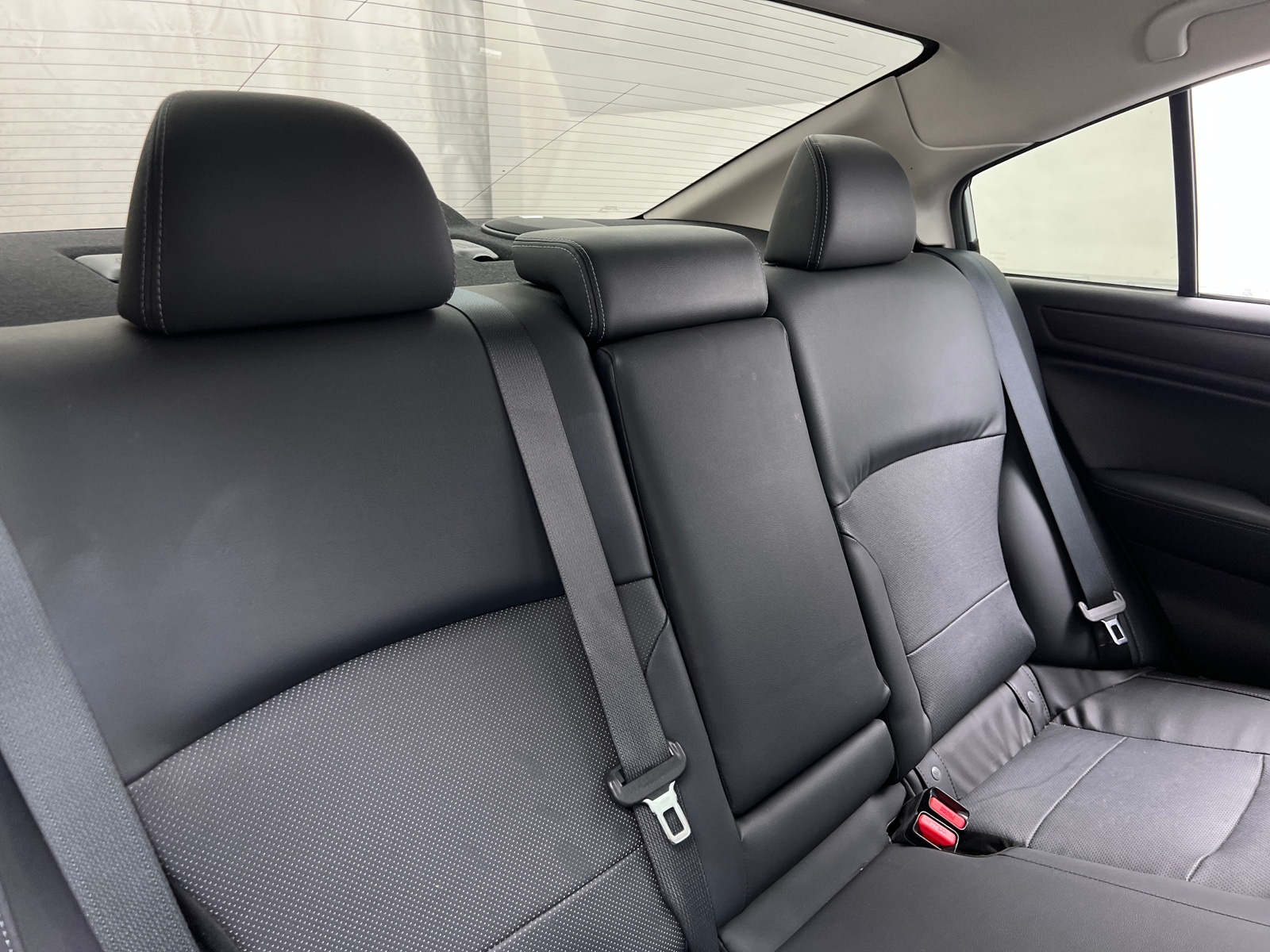 Thumbnail: 2016 Subaru Legacy - 5