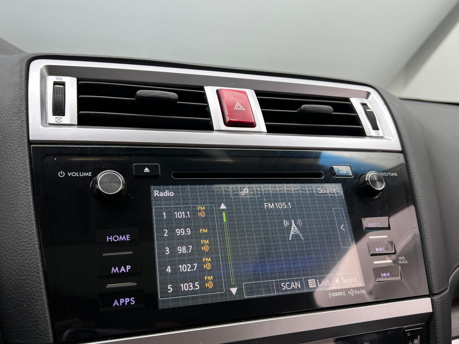 Thumbnail: 2016 Subaru Legacy - 3