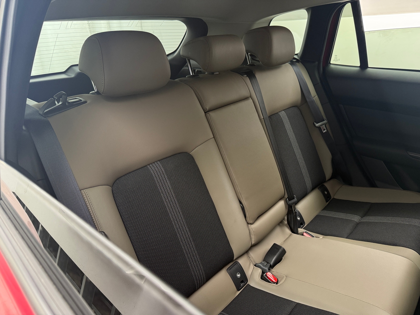 Thumbnail: 2025 Mazda CX-50 - 5