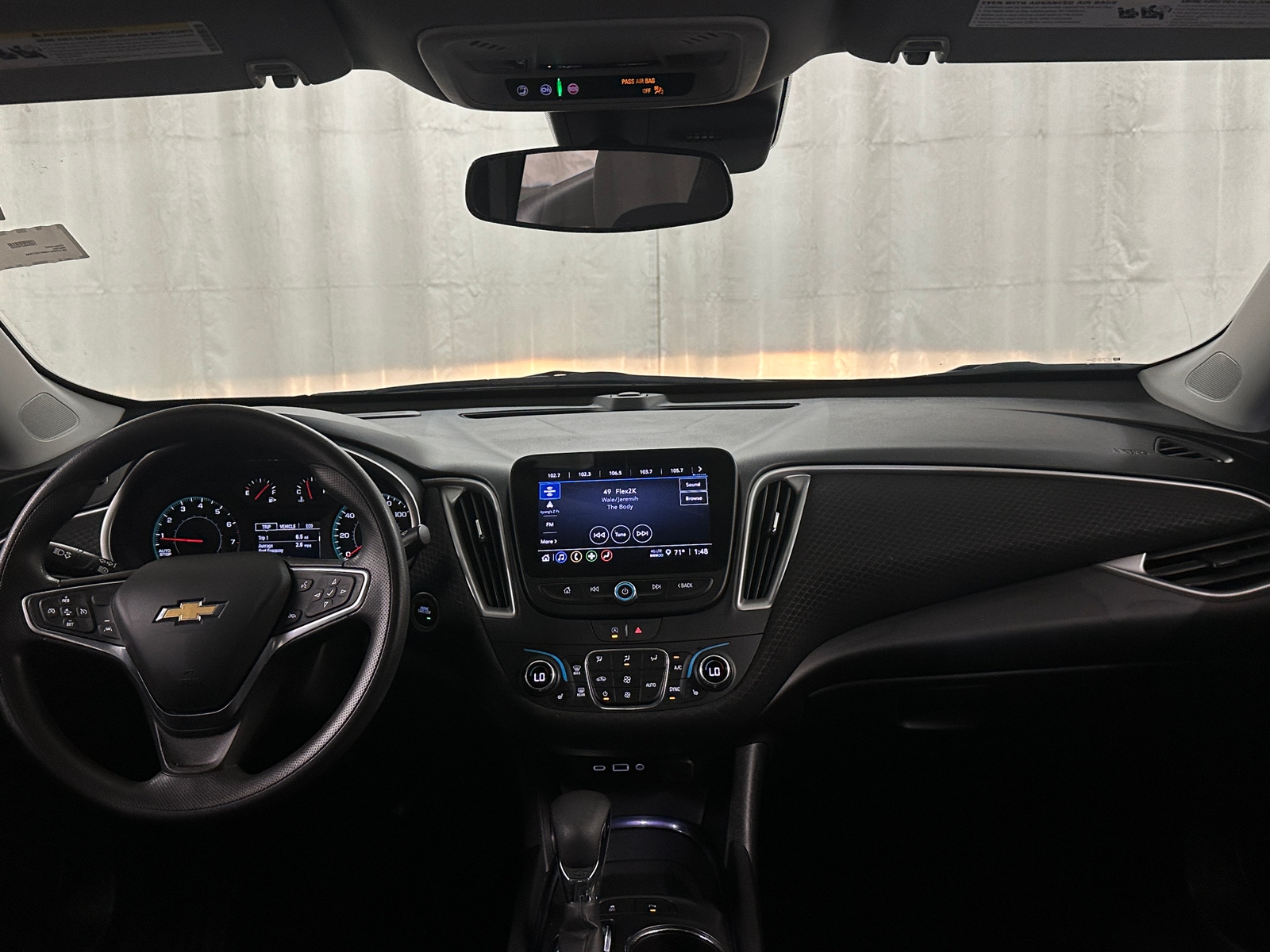 Thumbnail: 2024 Chevrolet Malibu - 3