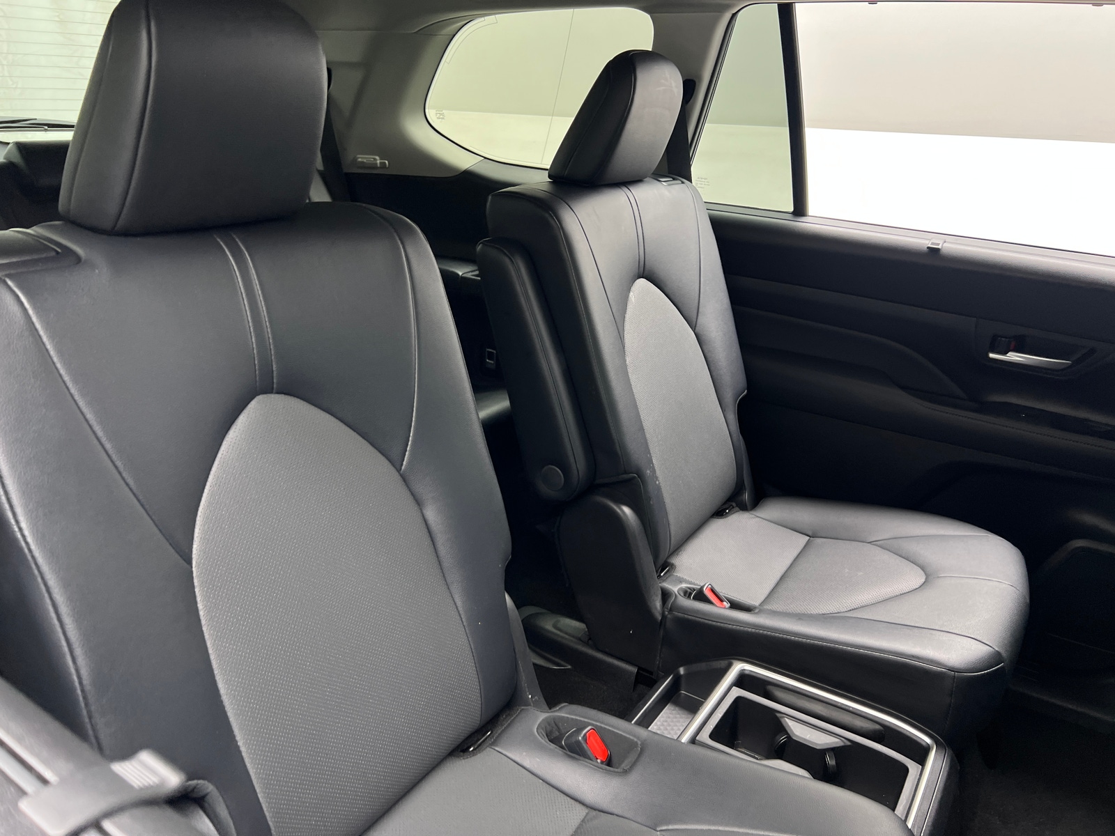 Thumbnail: 2025 Toyota Grand Highlander - 6