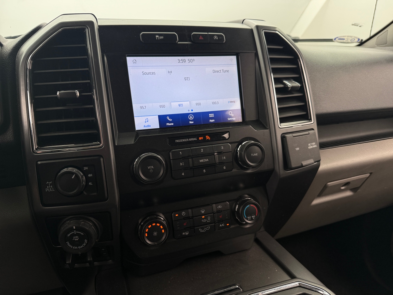 Thumbnail: 2020 Ford Econoline - 4