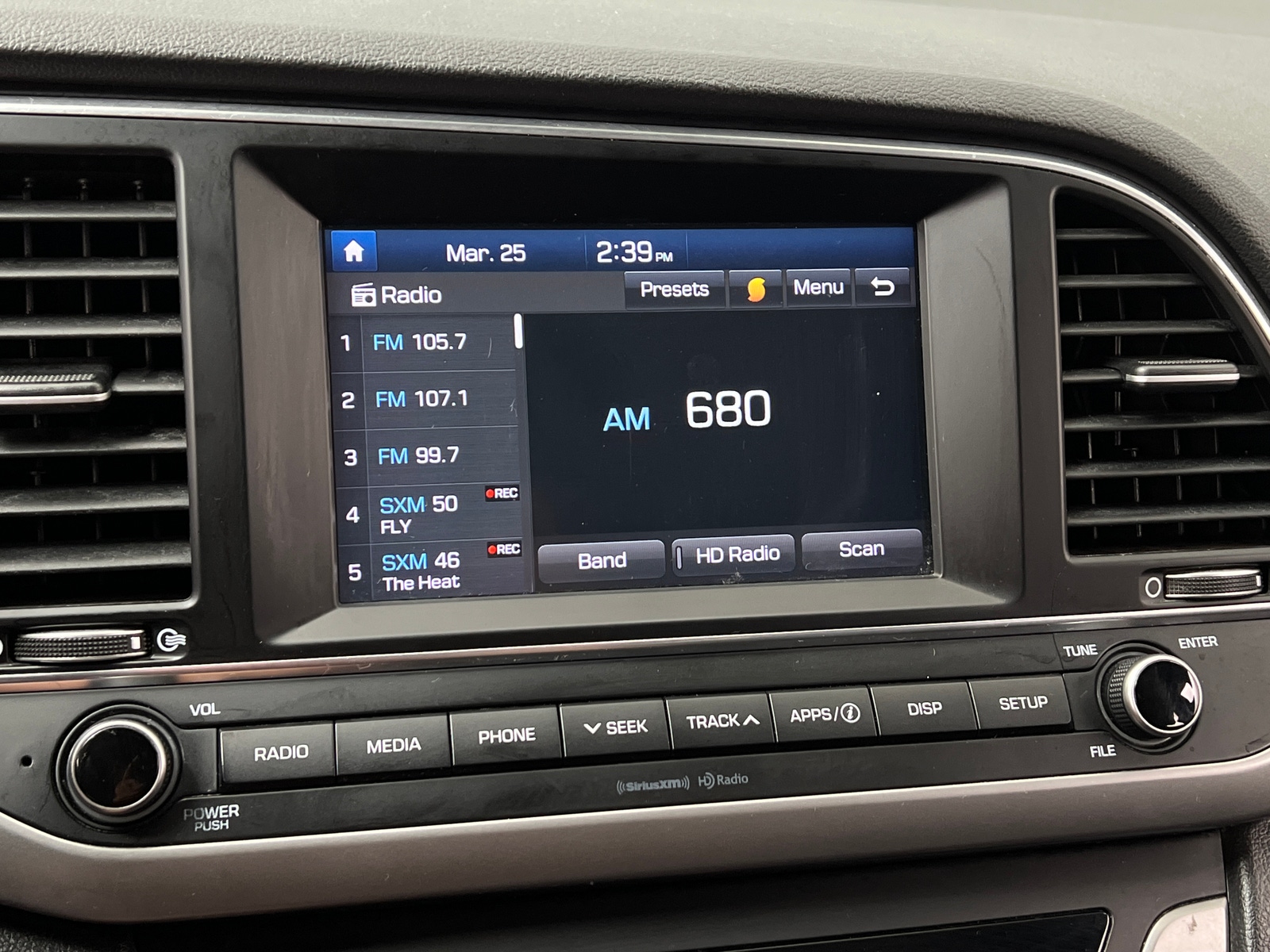 Thumbnail: 2018 Hyundai Elantra - 4