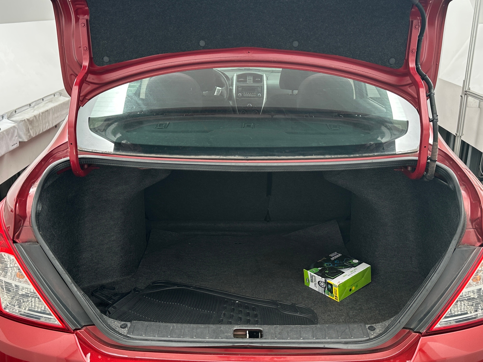 Thumbnail: 2018 Nissan Versa - 7