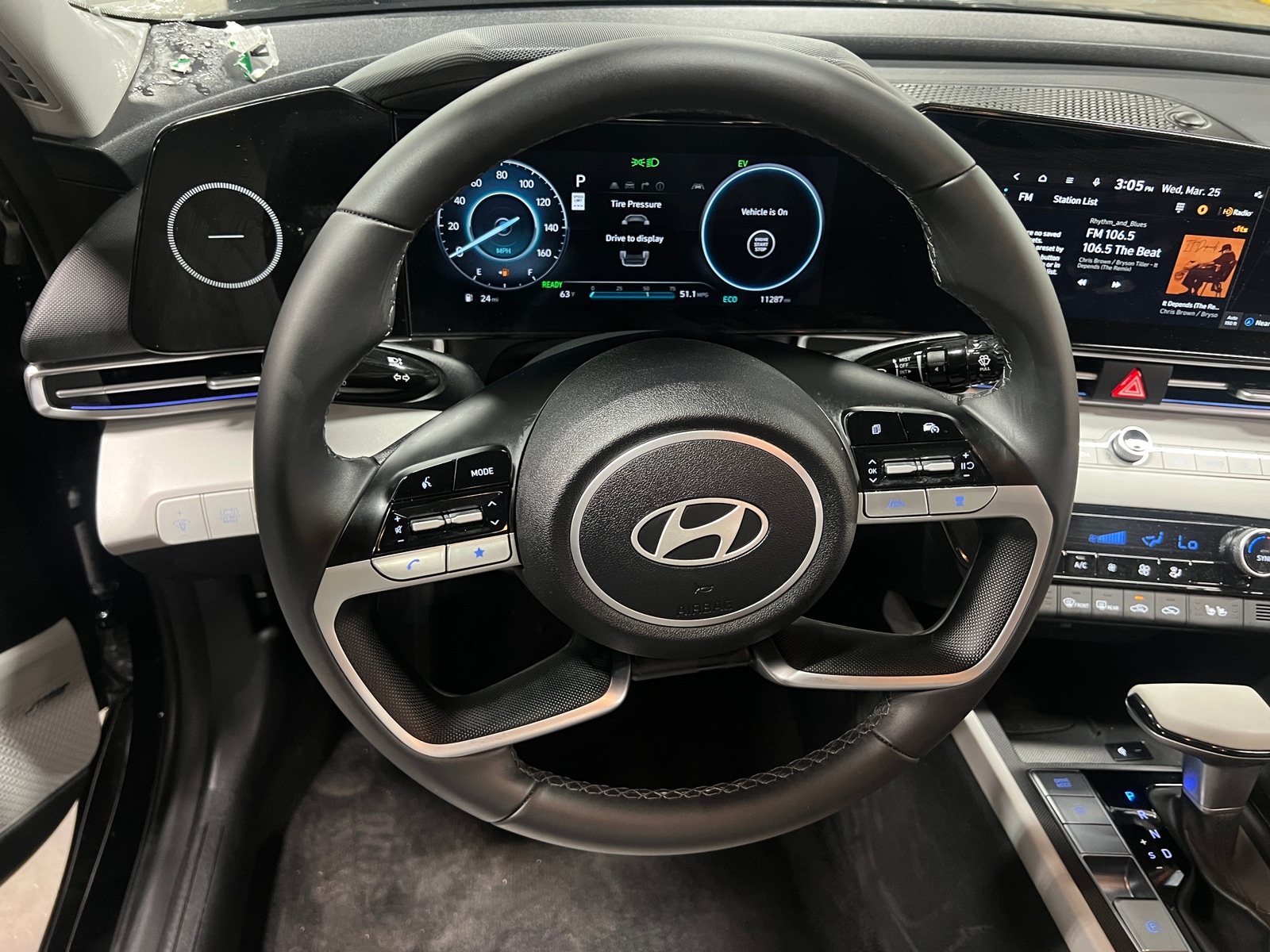 Thumbnail: 2025 Hyundai Elantra - 4