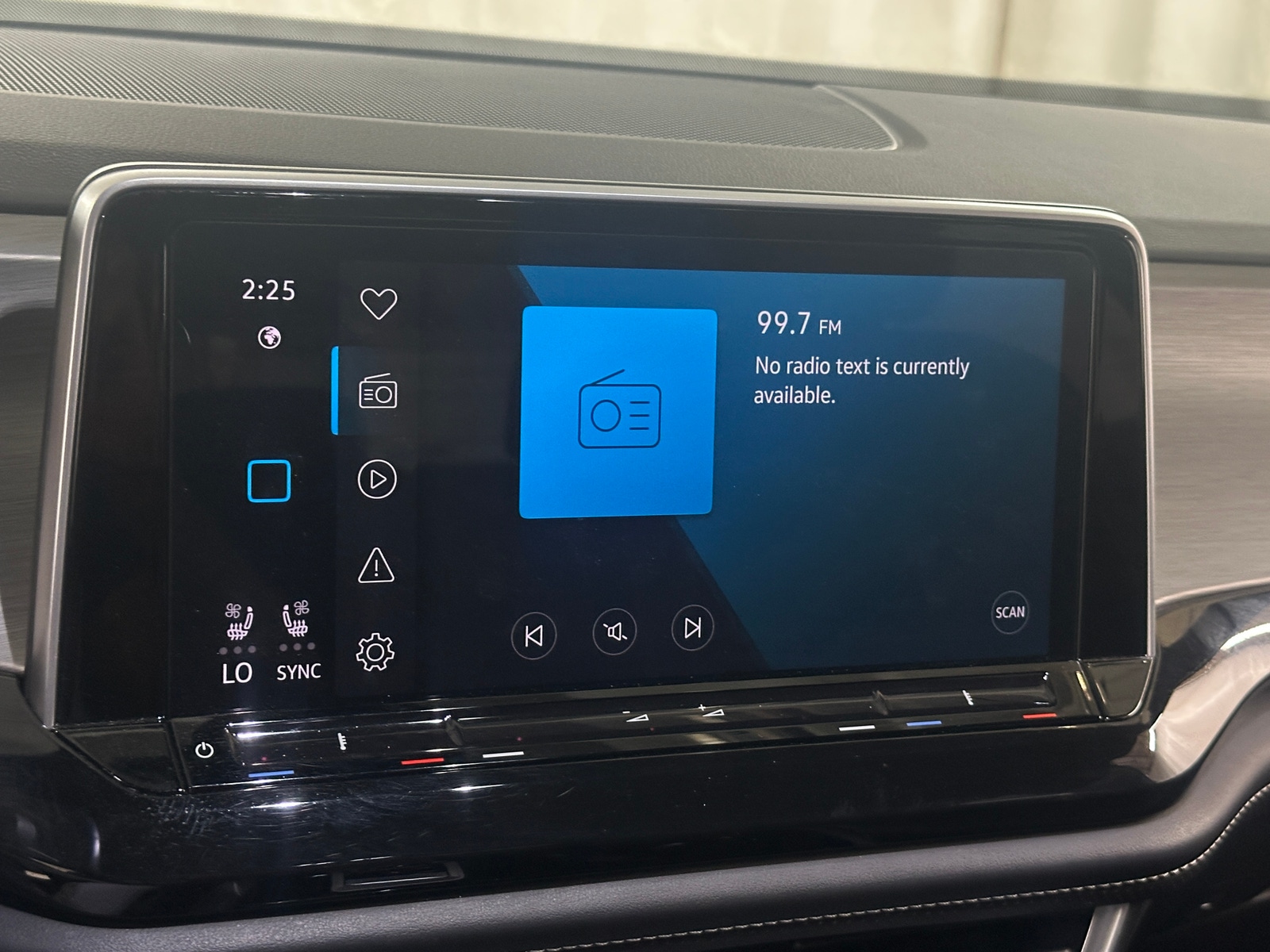 Thumbnail: 2025 Volkswagen Atlas - 3