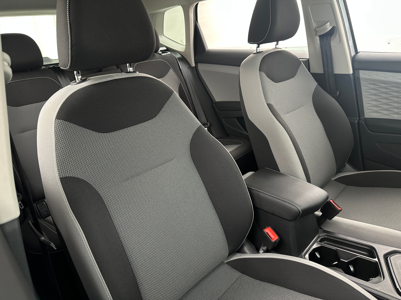 Thumbnail: 2023 Volkswagen Taos - 2