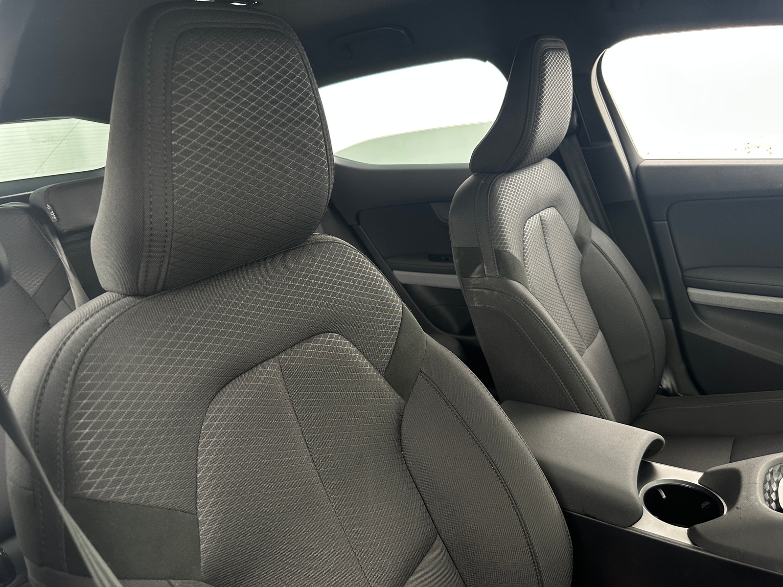 Thumbnail: 2023 Polestar 2 - 2