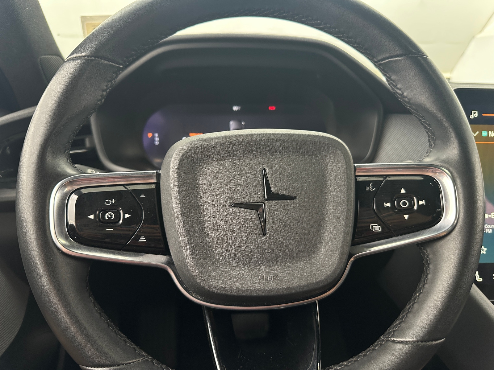 Thumbnail: 2023 Polestar 2 - 5