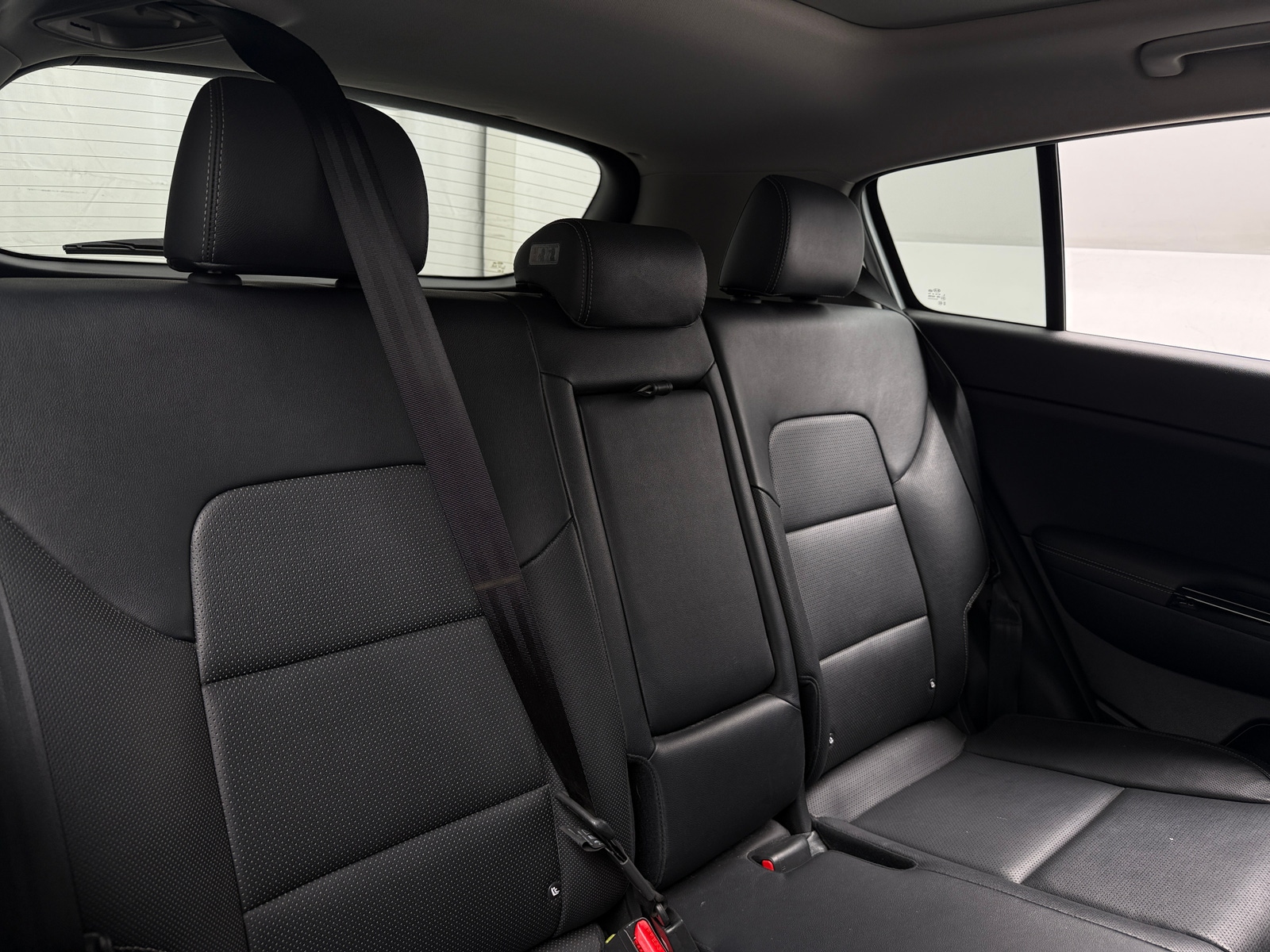 Thumbnail: 2020 Kia Sportage - 5