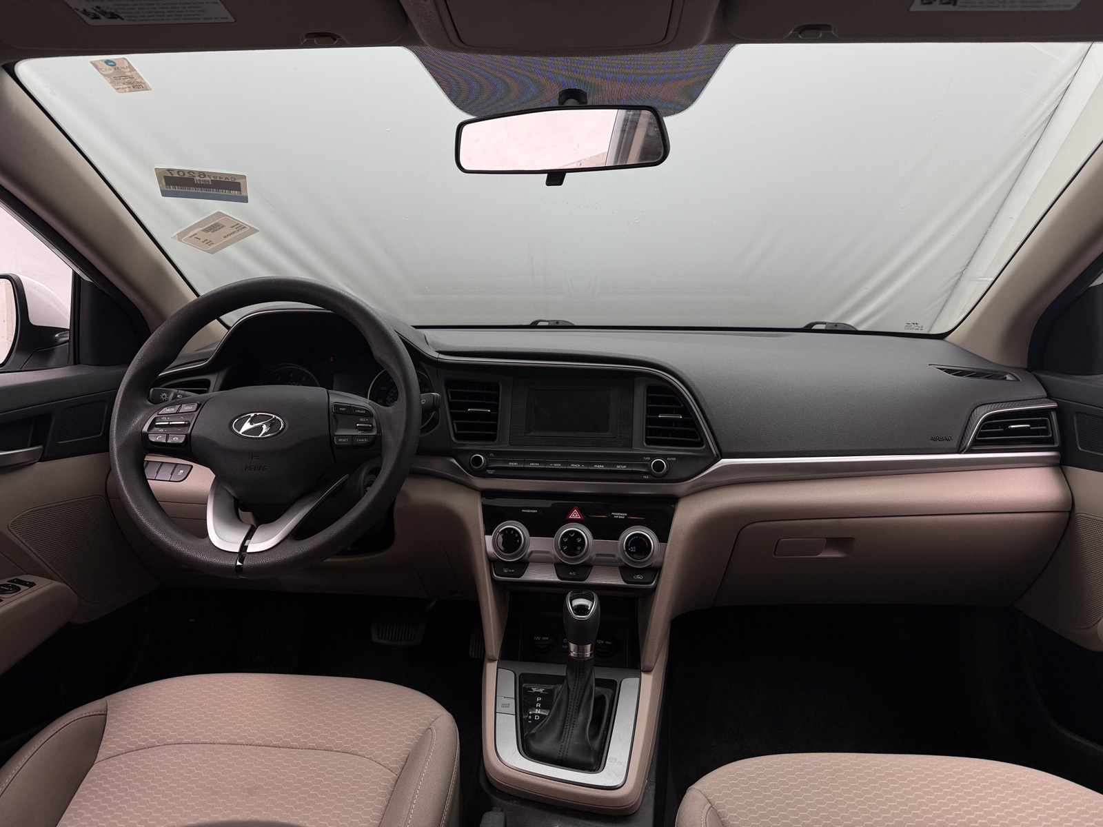 Thumbnail: 2019 Hyundai Elantra - 3