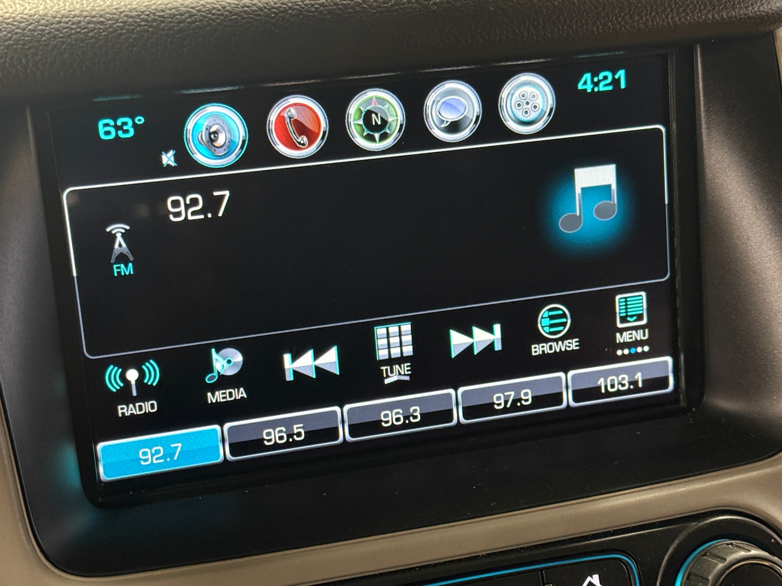 Thumbnail: 2017 GMC Yukon - 3