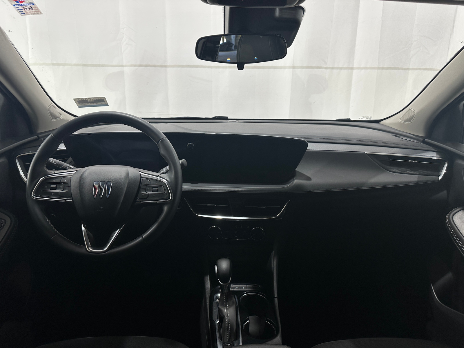 Thumbnail: 2025 Buick Encore GX - 3