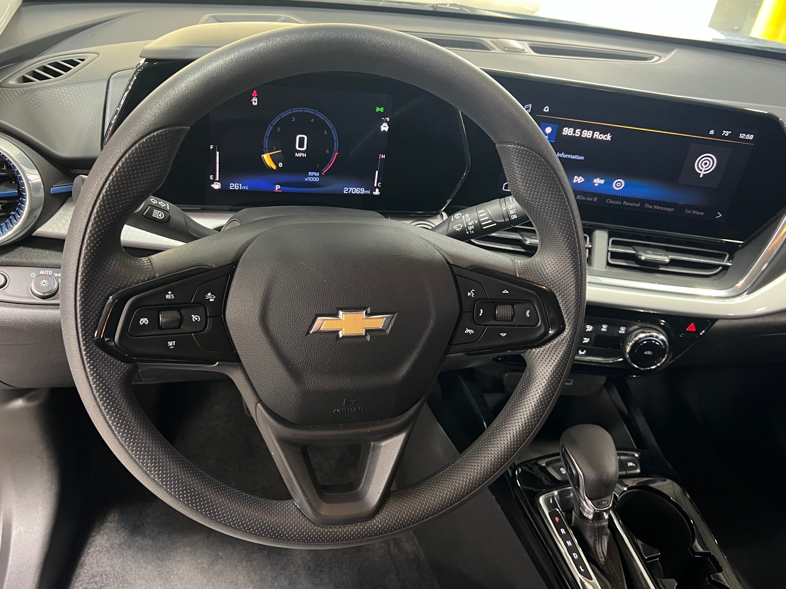 Thumbnail: 2025 Chevrolet Trax - 5