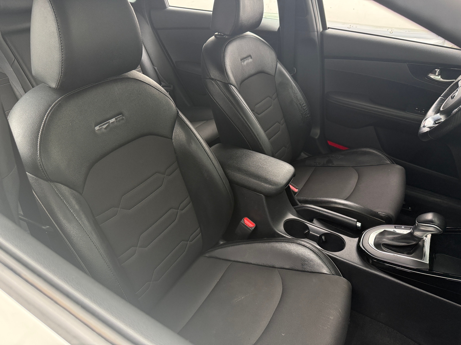 Thumbnail: 2020 Kia Forte - 2