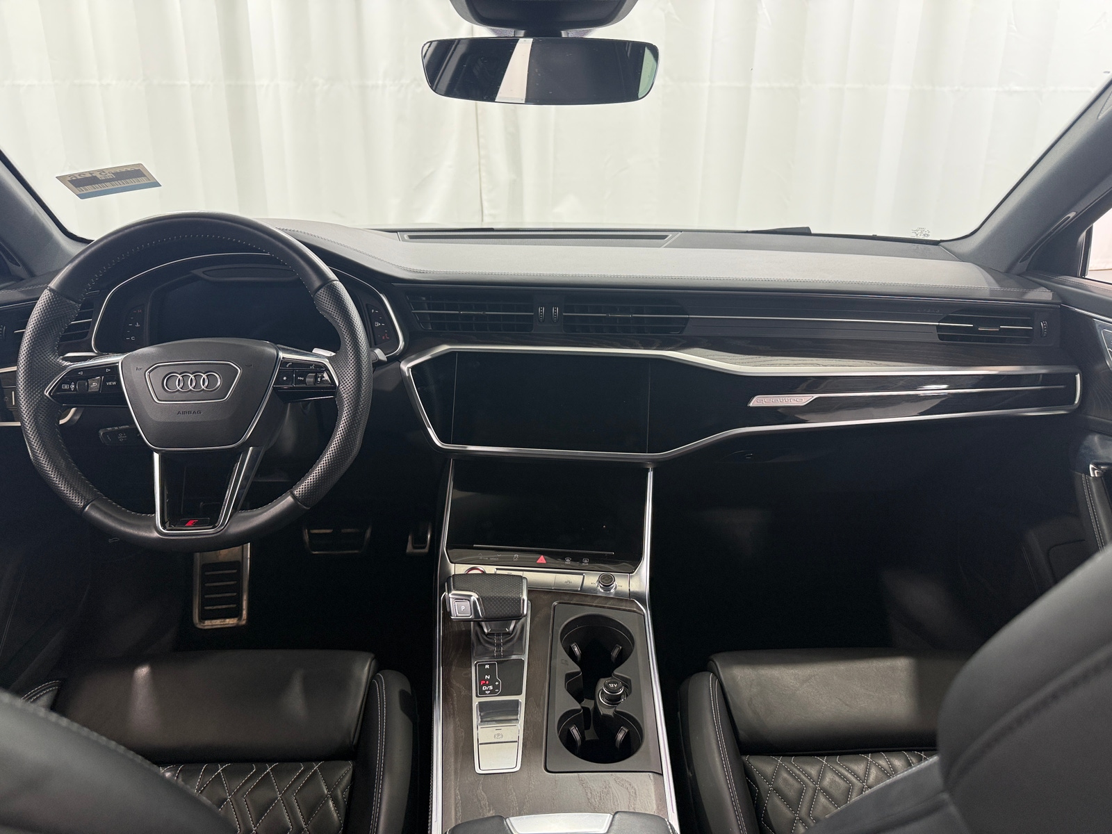 Thumbnail: 2020 Audi S6 - 2