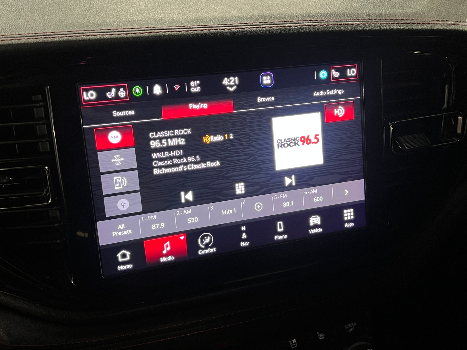 Thumbnail: 2023 Dodge Durango - 3