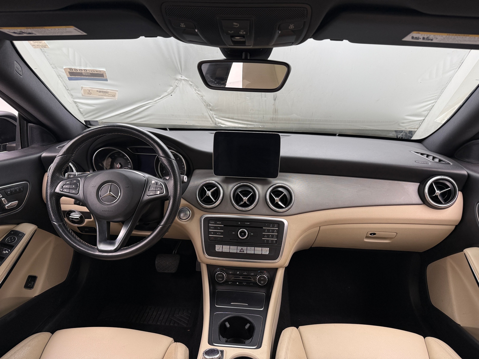 Thumbnail: 2019 Mercedes-Benz CLA - 2