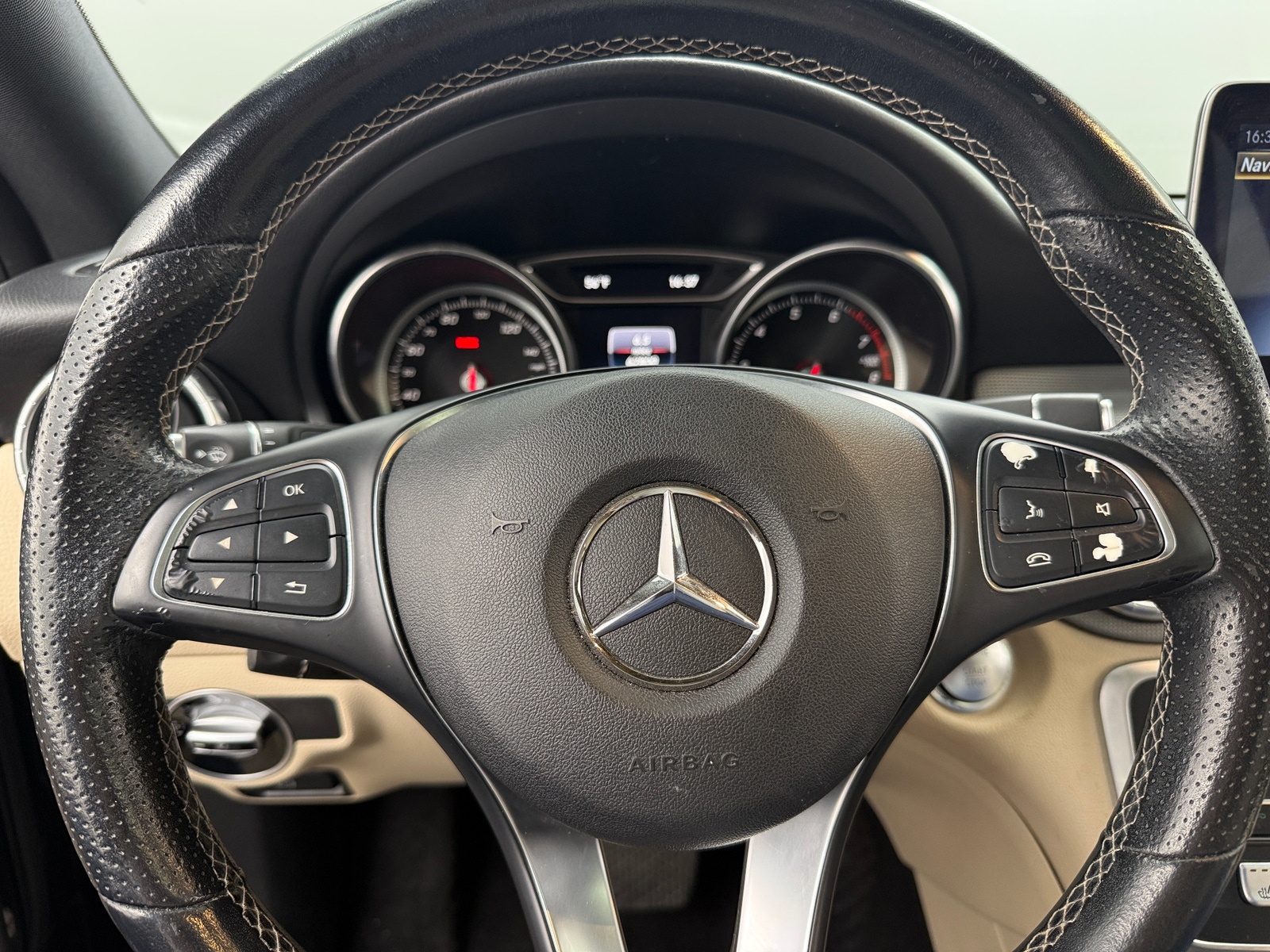 Thumbnail: 2019 Mercedes-Benz CLA - 4