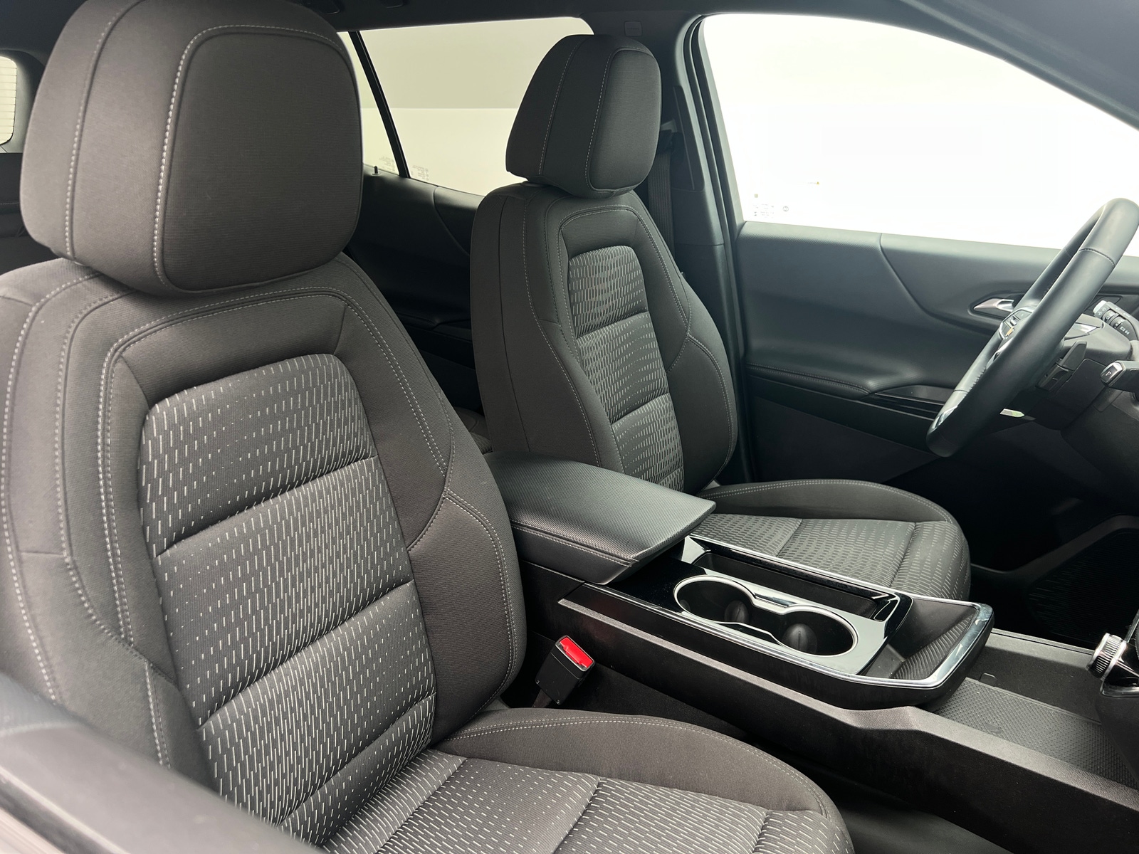 Thumbnail: 2025 Chevrolet Equinox - 2