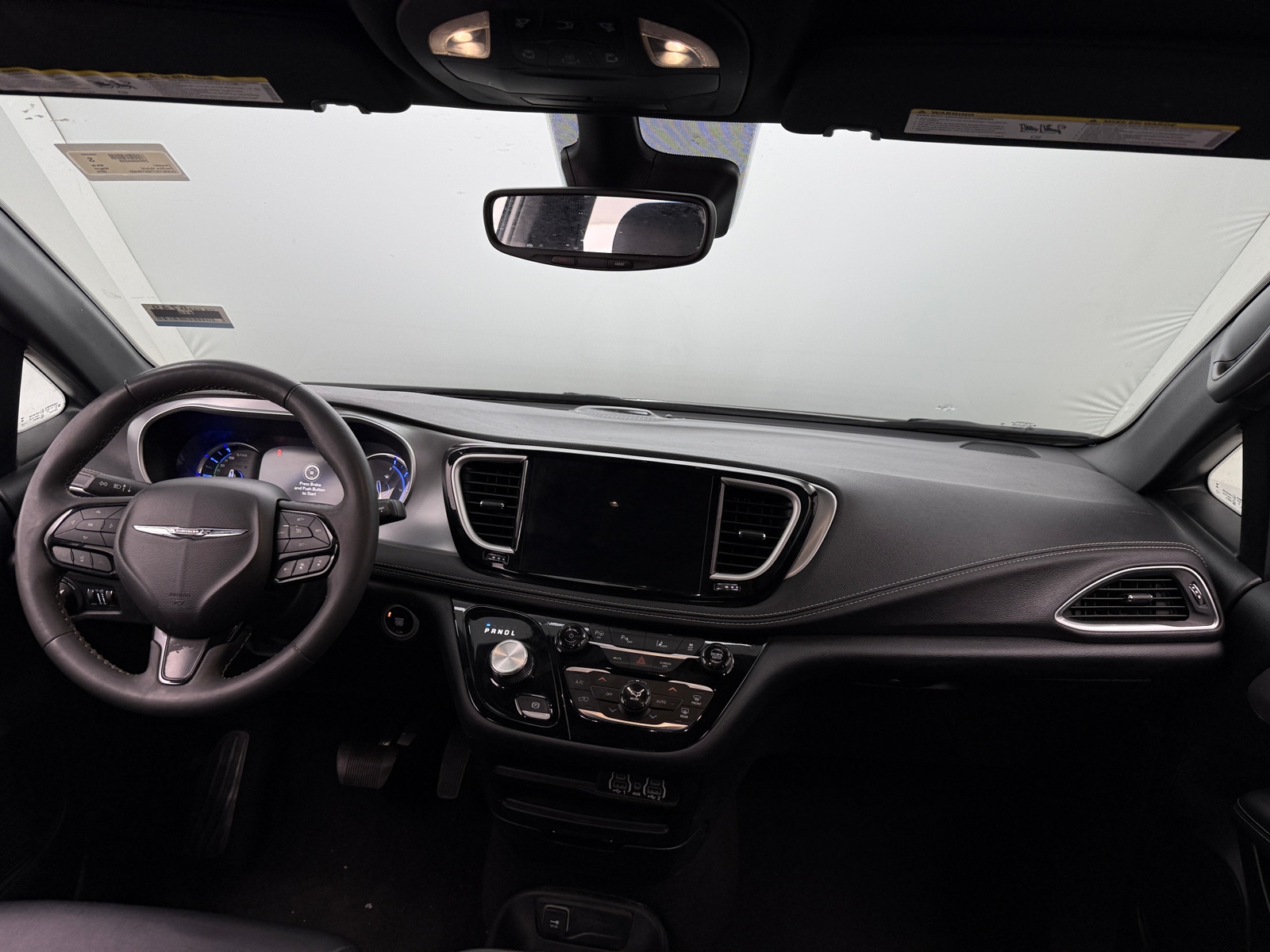 Thumbnail: 2024 Chrysler Pacifica - 2