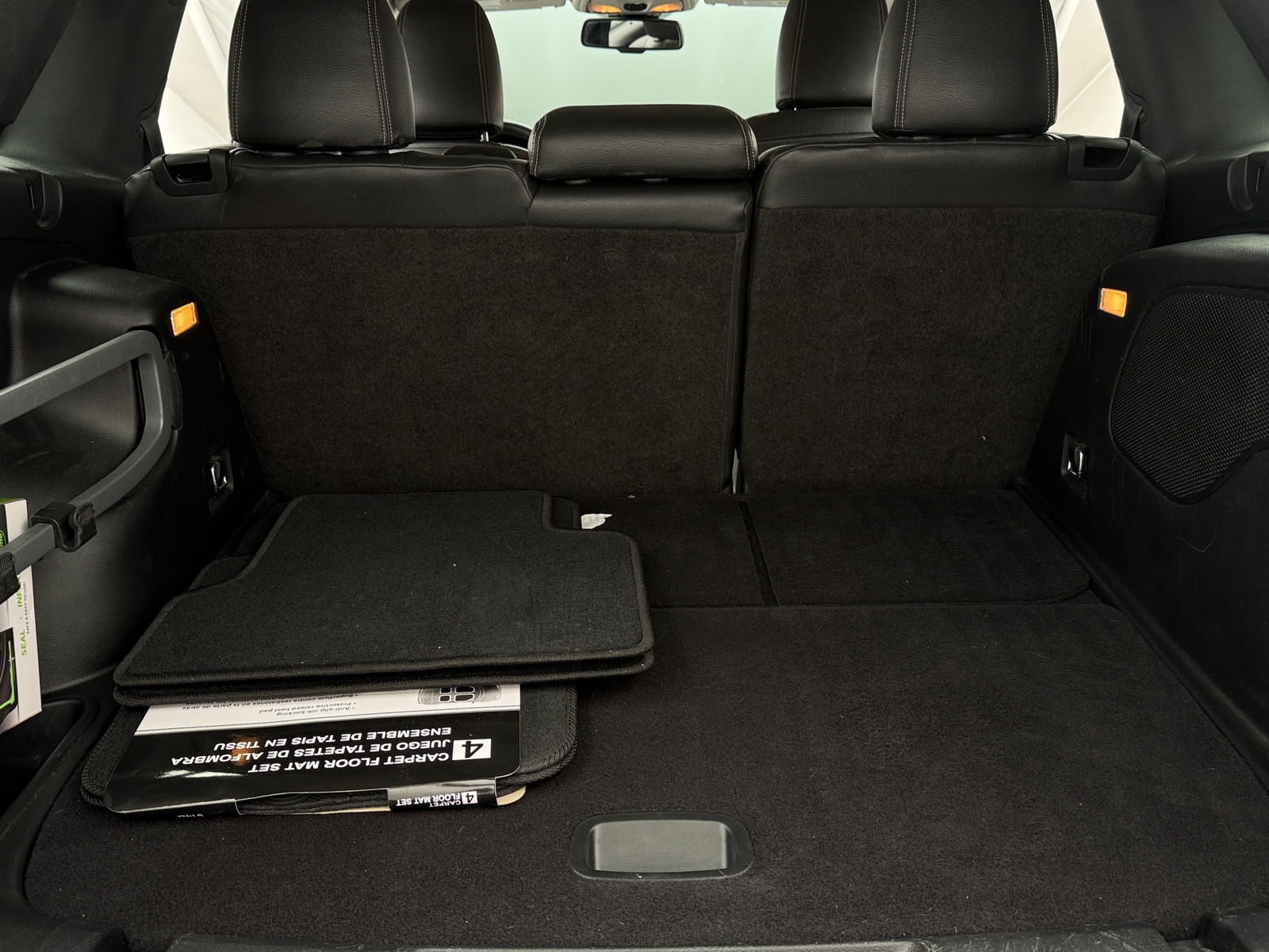 Thumbnail: 2017 Jeep Cherokee - 7