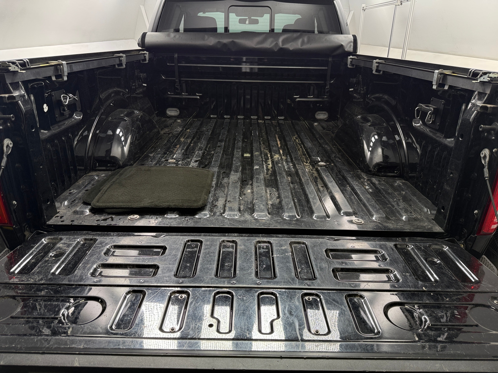 Thumbnail: 2016 Ford Econoline - 7