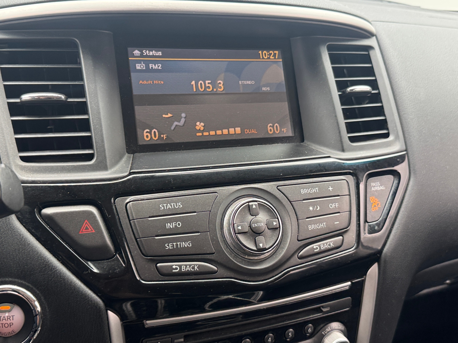 Thumbnail: 2014 Nissan Pathfinder - 4