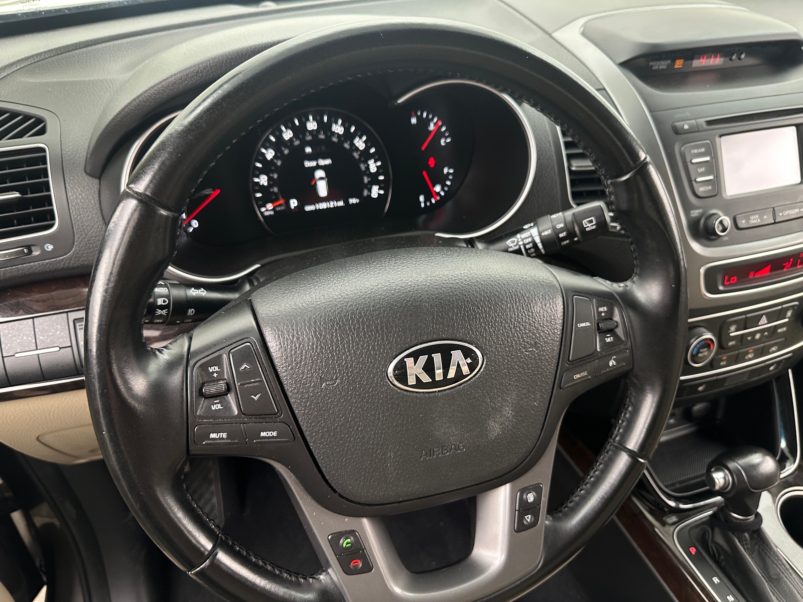 Thumbnail: 2014 Kia Sorento - 4