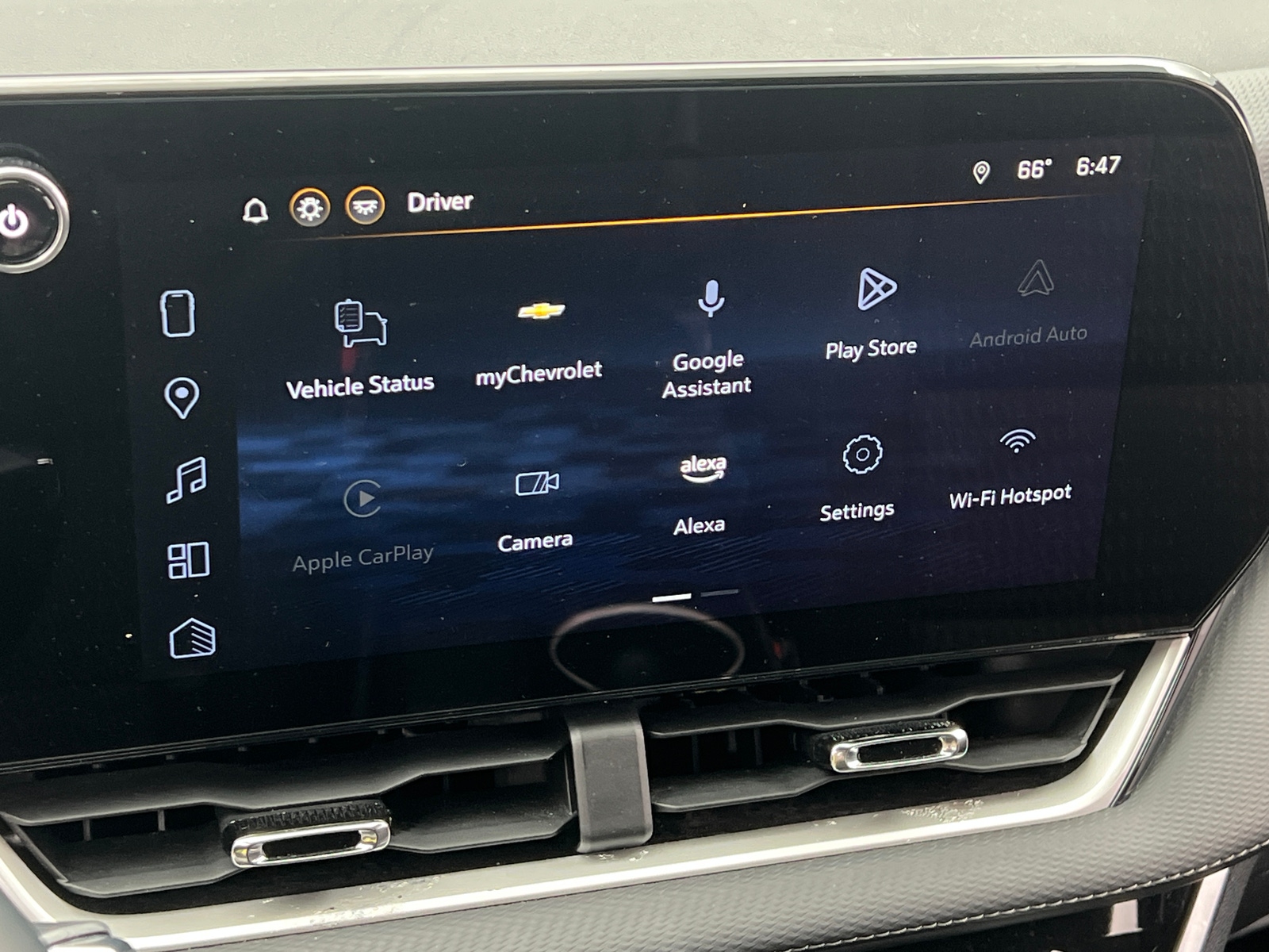 Thumbnail: 2025 Chevrolet Equinox - 4