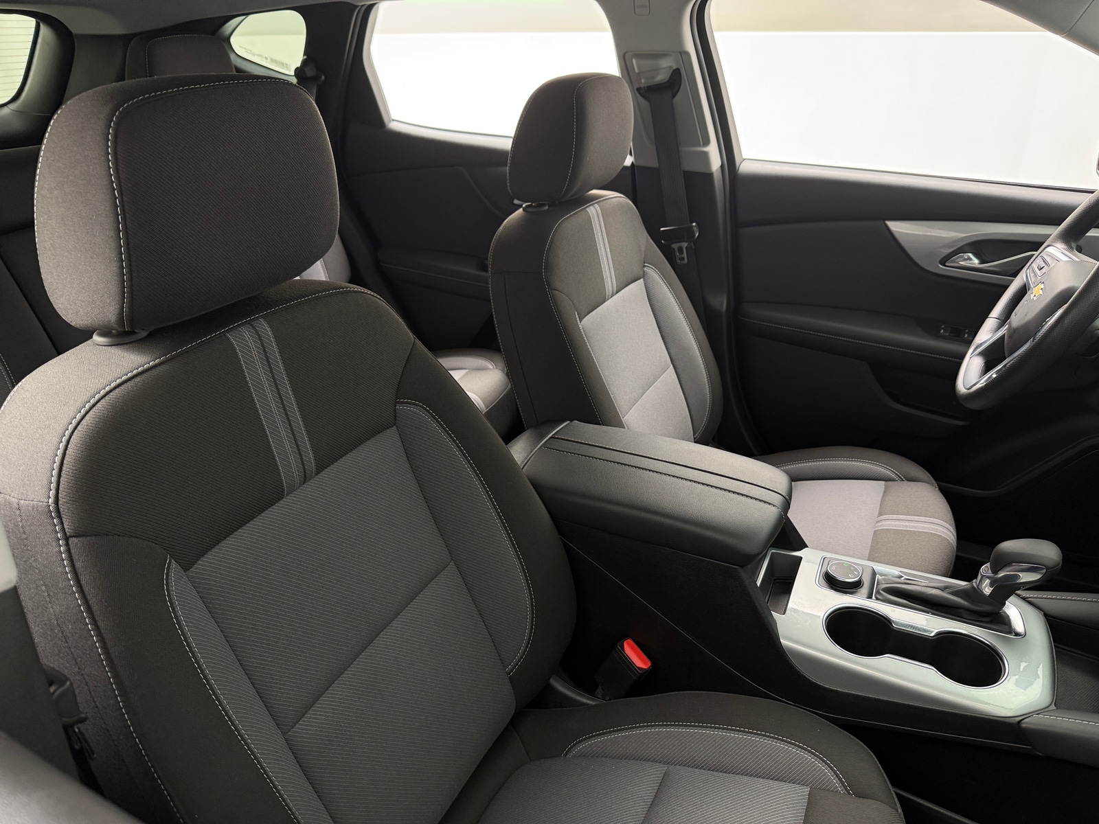 Thumbnail: 2025 Chevrolet Blazer - 2