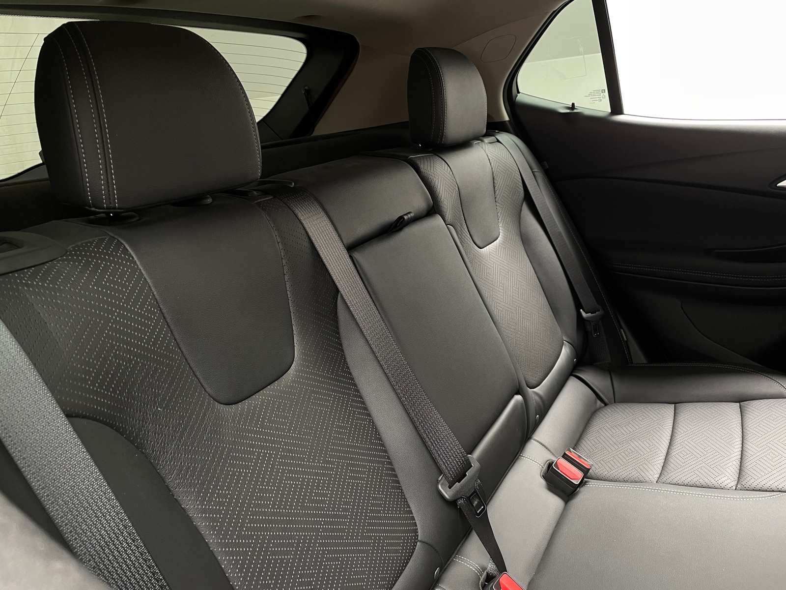 Thumbnail: 2021 Buick Encore GX - 5