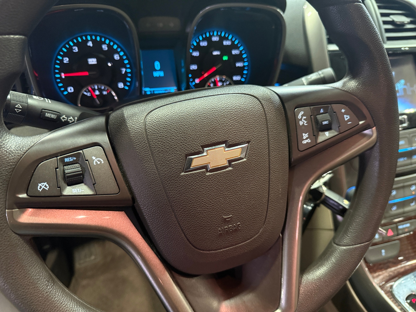 Thumbnail: 2013 Chevrolet Malibu - 5