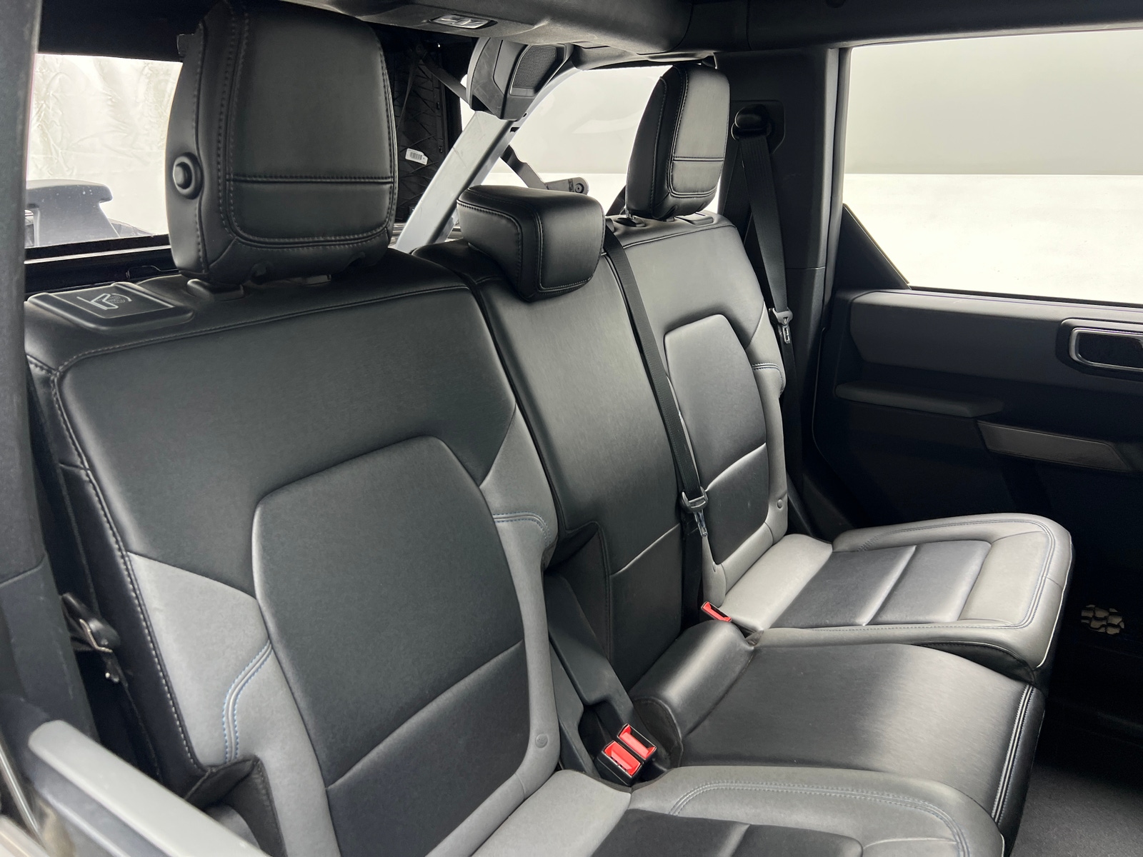 Thumbnail: 2021 Ford Bronco - 6