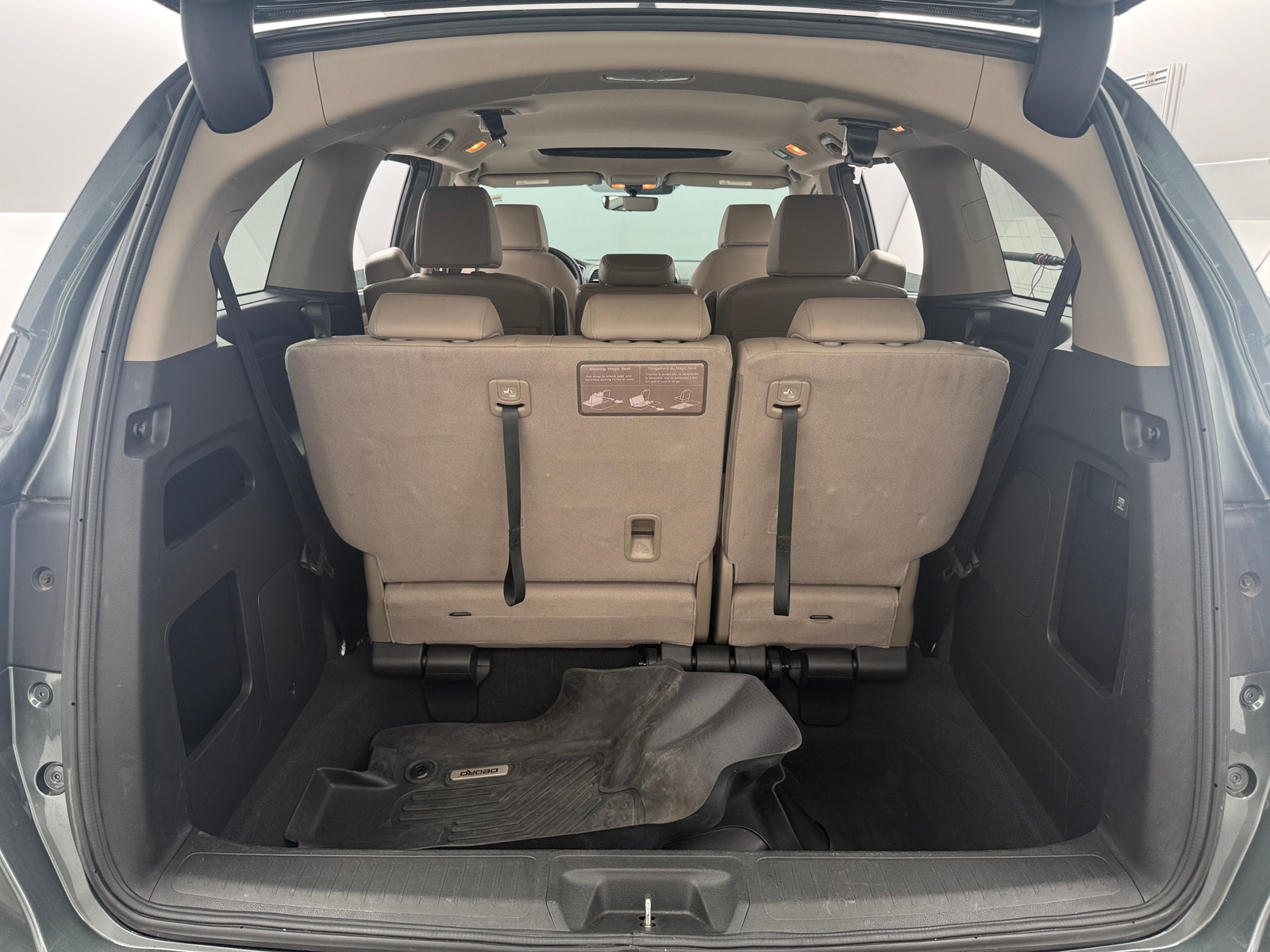 Thumbnail: 2019 Honda Odyssey - 6