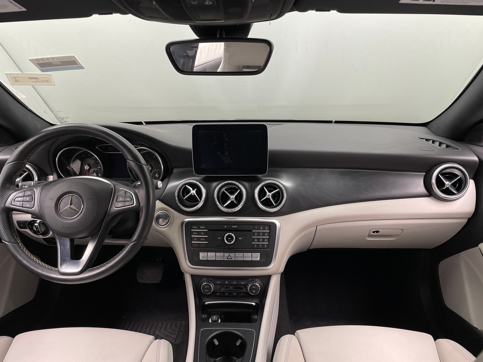 Thumbnail: 2018 Mercedes-Benz CLA - 2