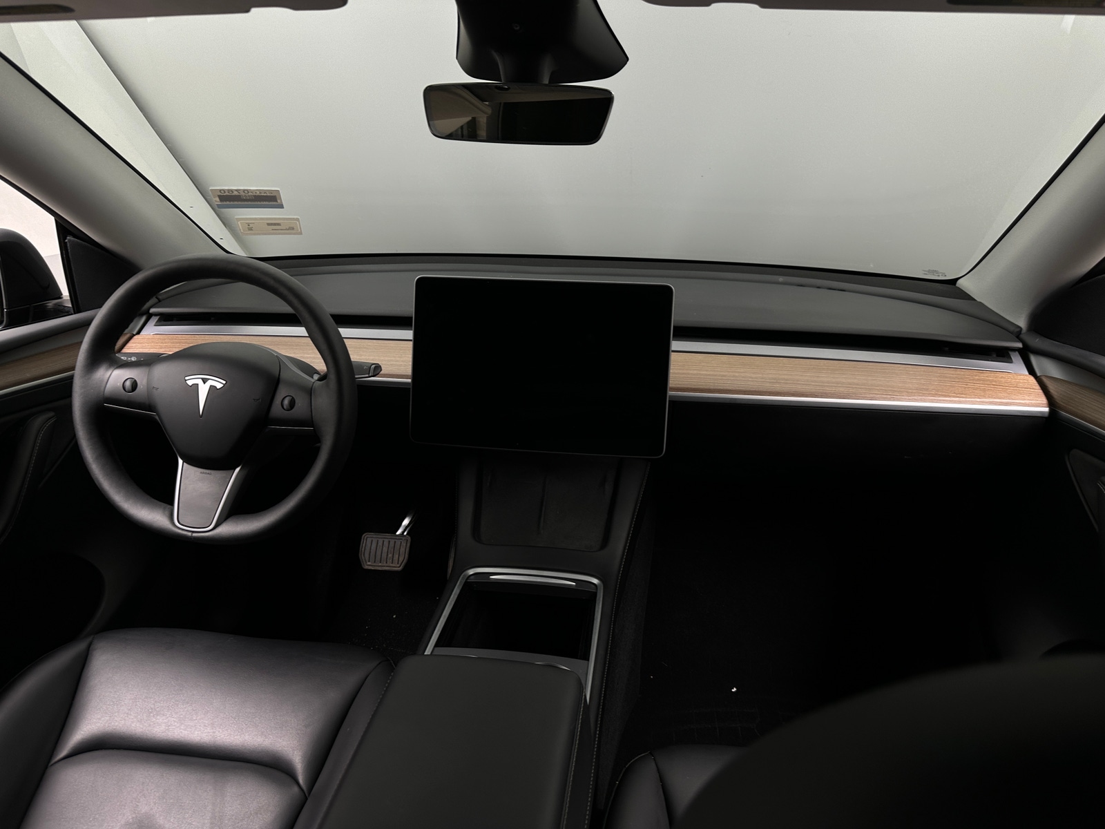 Thumbnail: 2025 Tesla Model Y - 3