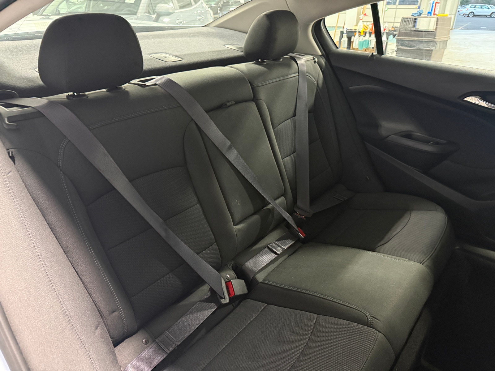 Thumbnail: 2017 Chevrolet Cruze - 6