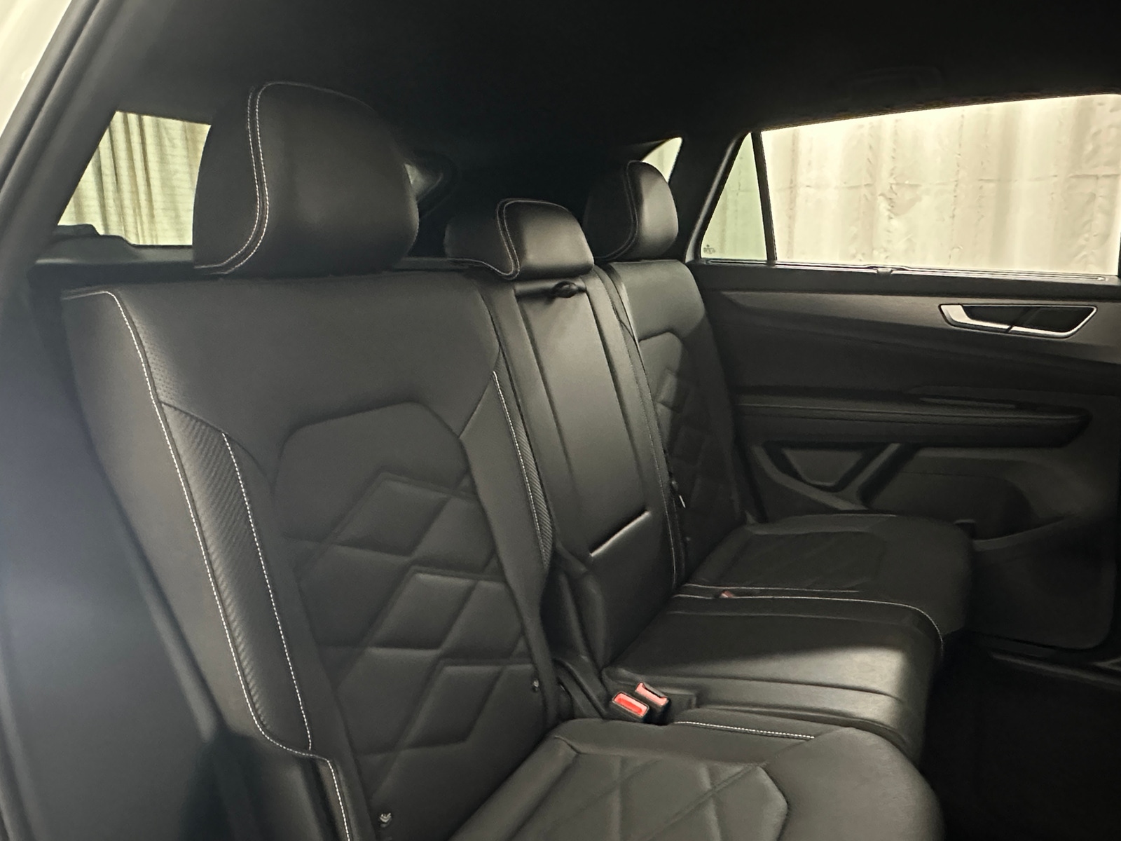 Thumbnail: 2025 Volkswagen Atlas - 5