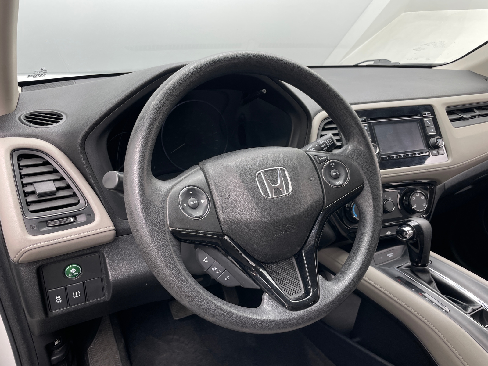 Thumbnail: 2016 Honda HR-V - 5