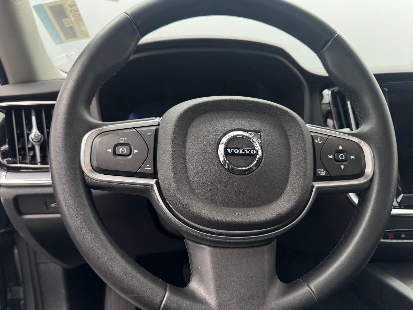 Thumbnail: 2024 Volvo S60 - 4